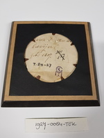 1927-0084-TEK b.jpg; 1927-0084-TEK; Miniatuurportret van baron F.M. van der Duyn; tekeningen